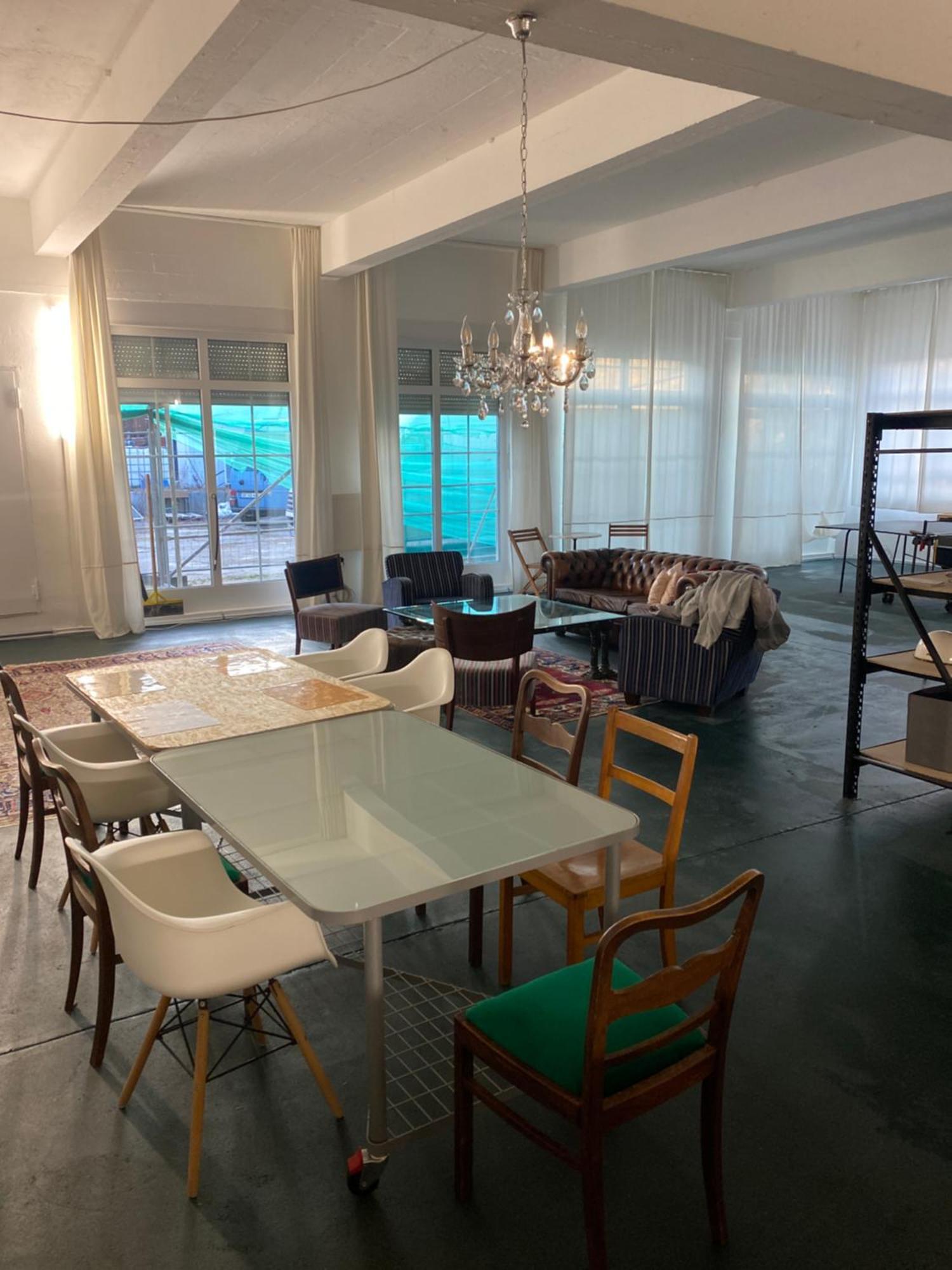 Apartment Big One Event Loft Gastro Kitchen, 200qm, Up To 8 Beds Dresden